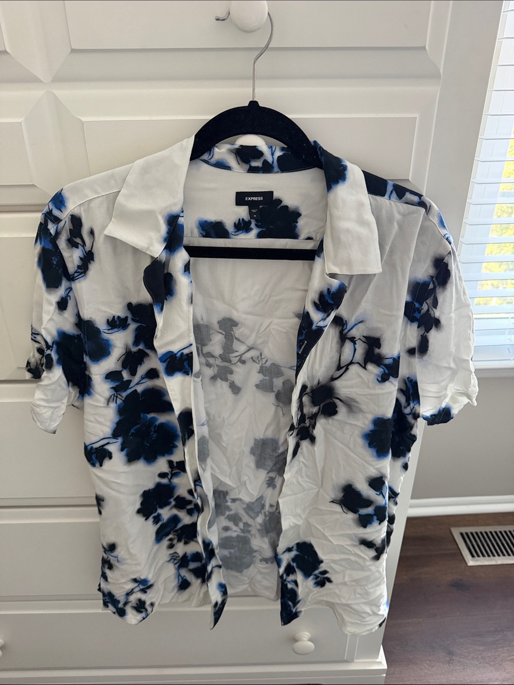 Express Men’s White Short-Sleeve Floral Shirt with Blue and Black Print